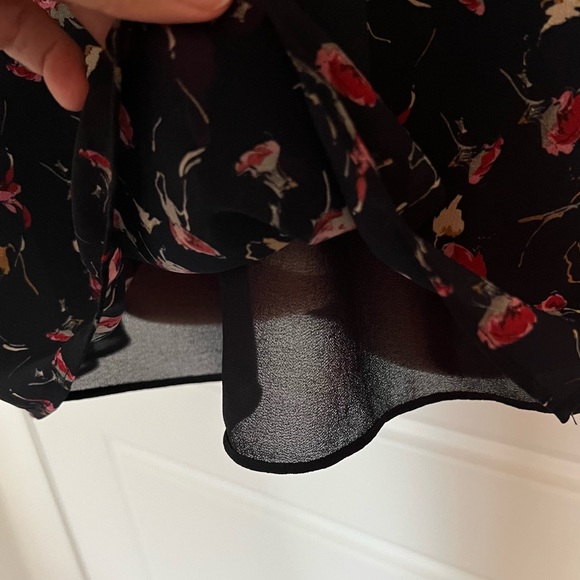 REISS Ella floral blouse - Picture 13 of 16